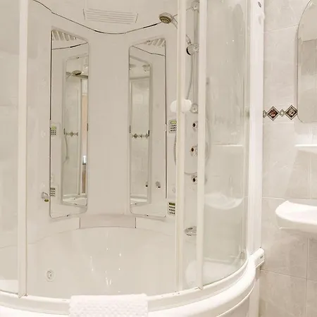Hotel Kasteel Geulzicht 4*