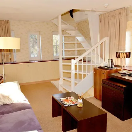 Kasteel Geulzicht 4* Maastricht