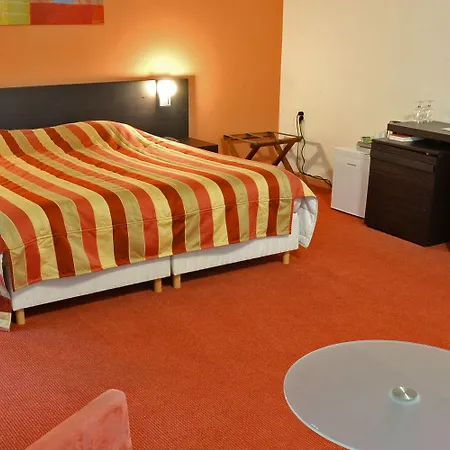 Kasteel Geulzicht 4* Maastricht