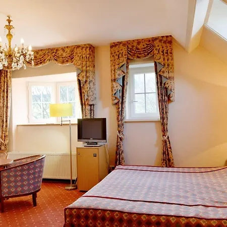 Hotell Kasteel Geulzicht 4*