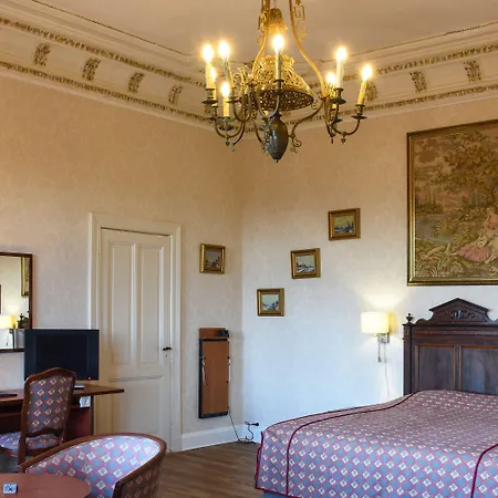 Kasteel Geulzicht 4* Maastricht