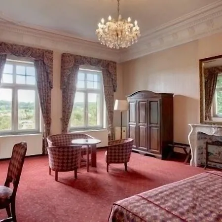 Kasteel Geulzicht 4* Maastricht