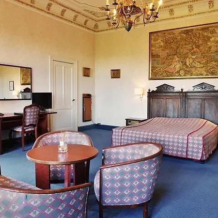 Kasteel Geulzicht Hotell 4*