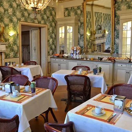 Kasteel Geulzicht 4* Maastricht