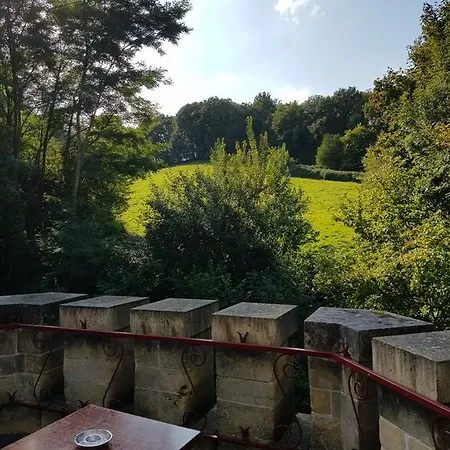 Kasteel Geulzicht 4* Maastricht