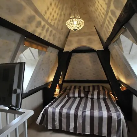 Kasteel Geulzicht Szálloda 4*