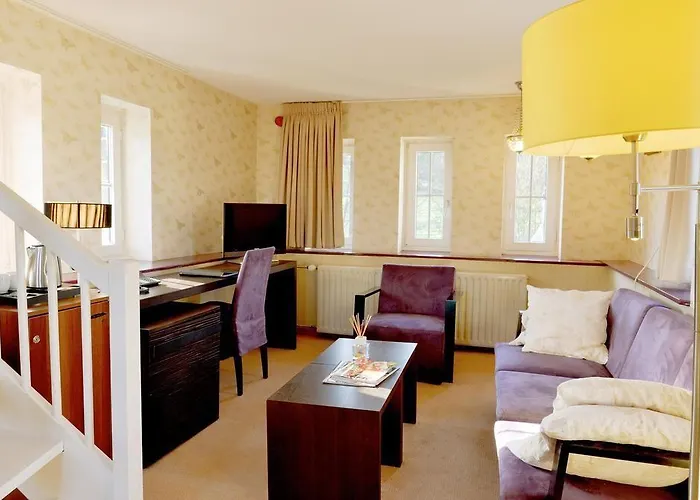 Kasteel Geulzicht 4* Maastricht